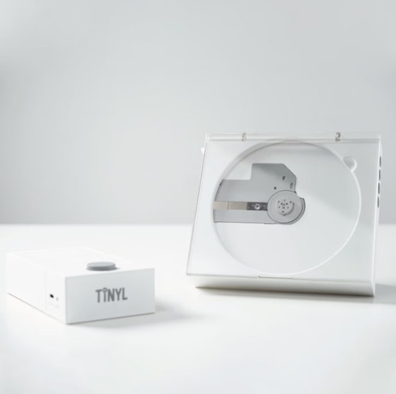 TINYL SPLIT 3-IN-1 HiFi Magnetic Retro Split CD Player Bluetooth White