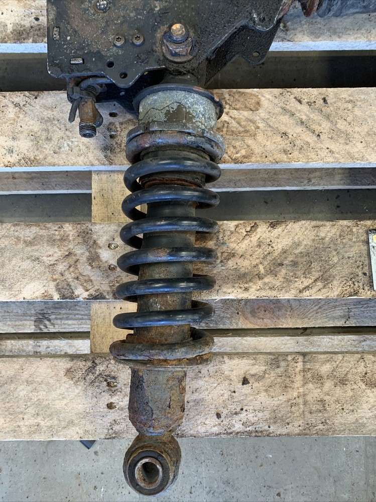 CF DAF NS CAB LOCK, SHOCK AND SPRING.