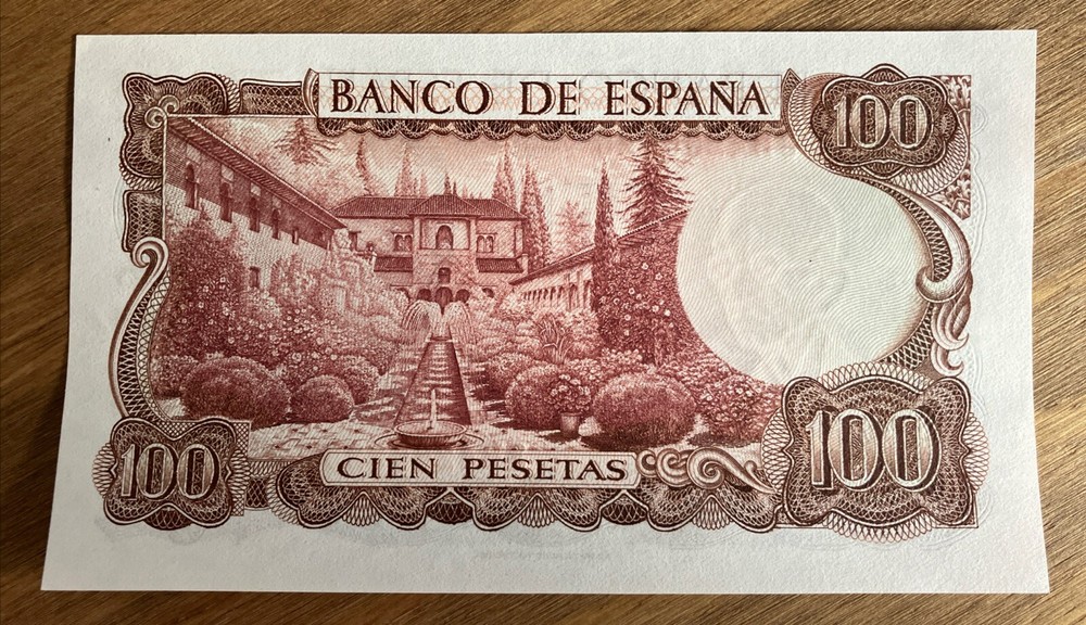 Spain Banknote. 100 Pesetas. Dated 1970. Uncirculated. P152.