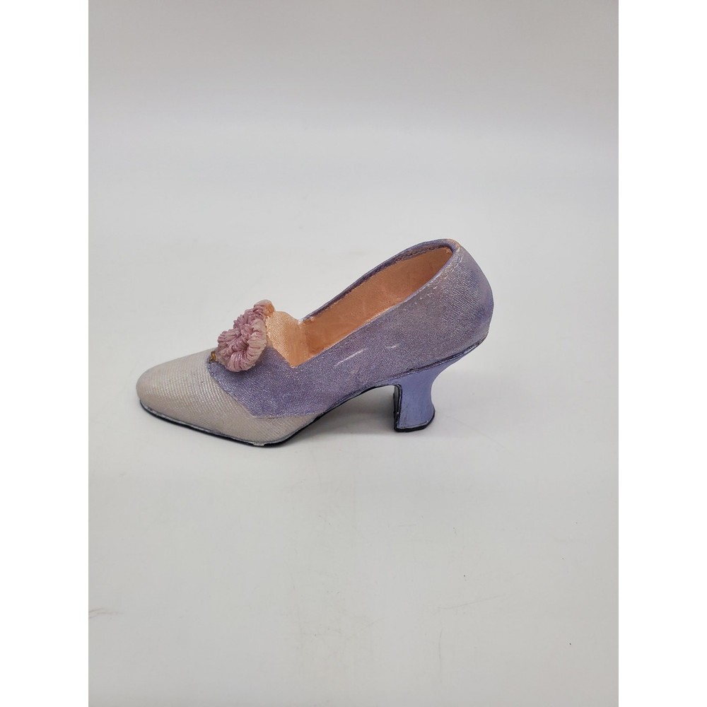 Shoe Figurine - 2"