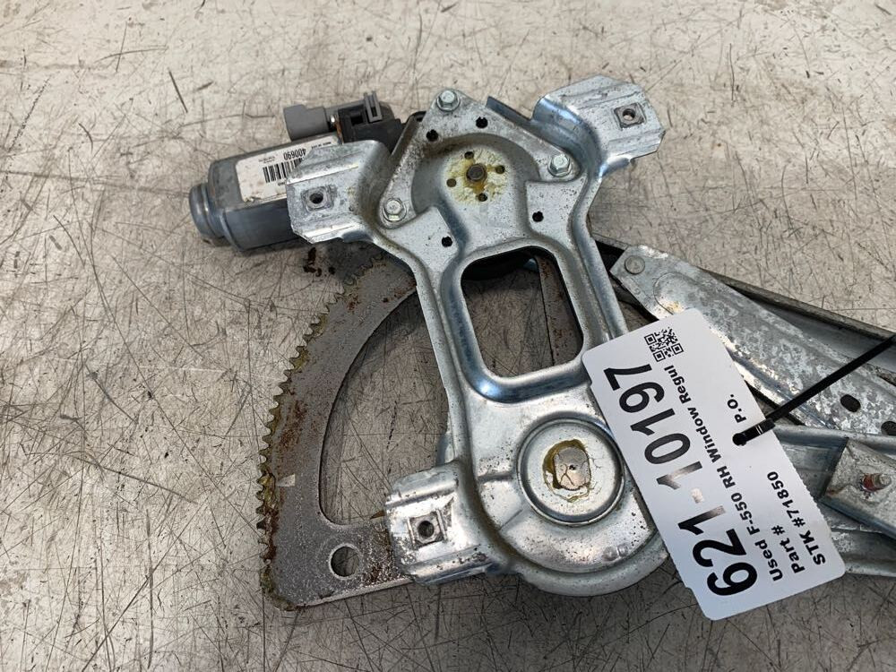 2011 Ford F550 Window Regulator (621-10197)