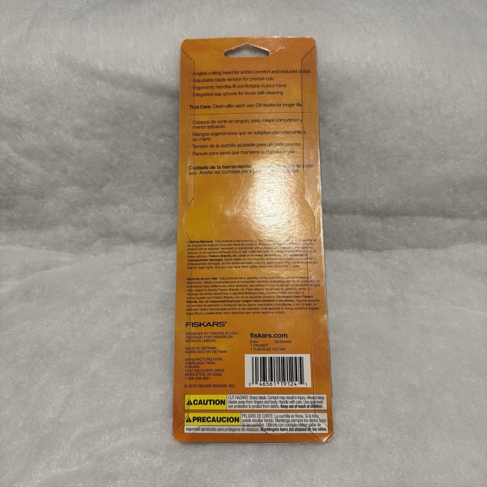 Fiskars Professional Bypass Pruner - Item #9124