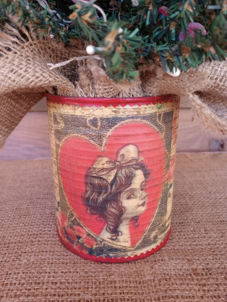 Primitive Valentine's Day Tree