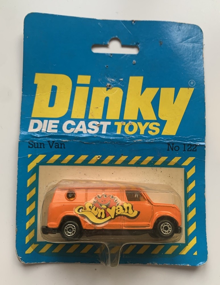 Dinky Sun Van No.122 Still Sealed