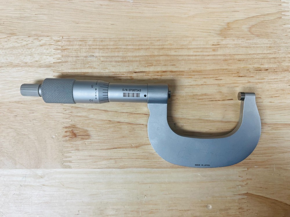Mitutoyo Outside Micrometer 1-2" 0.001"