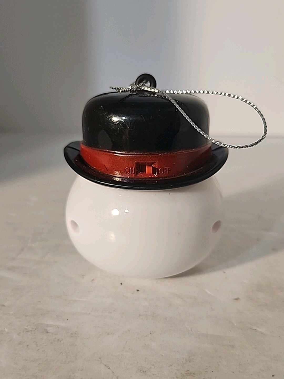 Motion Activated Christmas House Snowman Ornament Working Fresh Battery