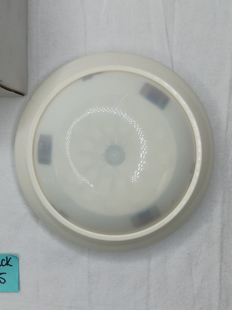 Bosch DS937 Ceiling Mount Motion Detector - White