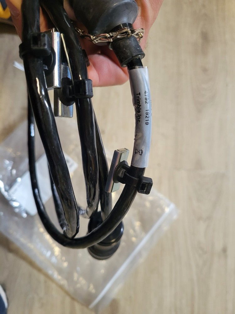 Trimble Cable 150448-020 Earth Go! Box Earthworks Harness