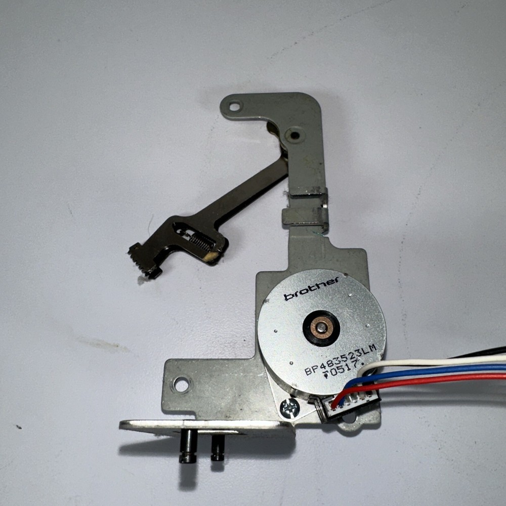 Pacesetter by Brother PC-8200 - Replacement Part Assembly Motor Guide Part