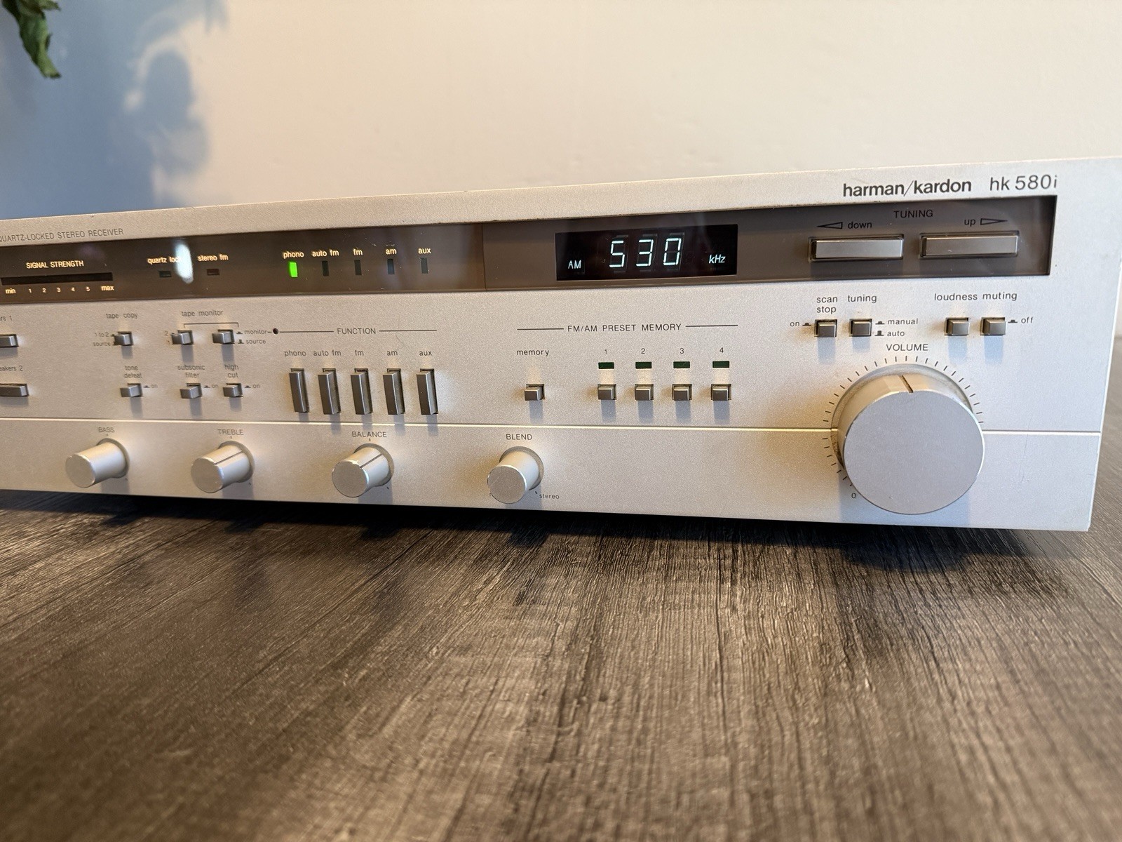 Harman-Kardon HK-580i Stereo Receiver Excellent Working Condition