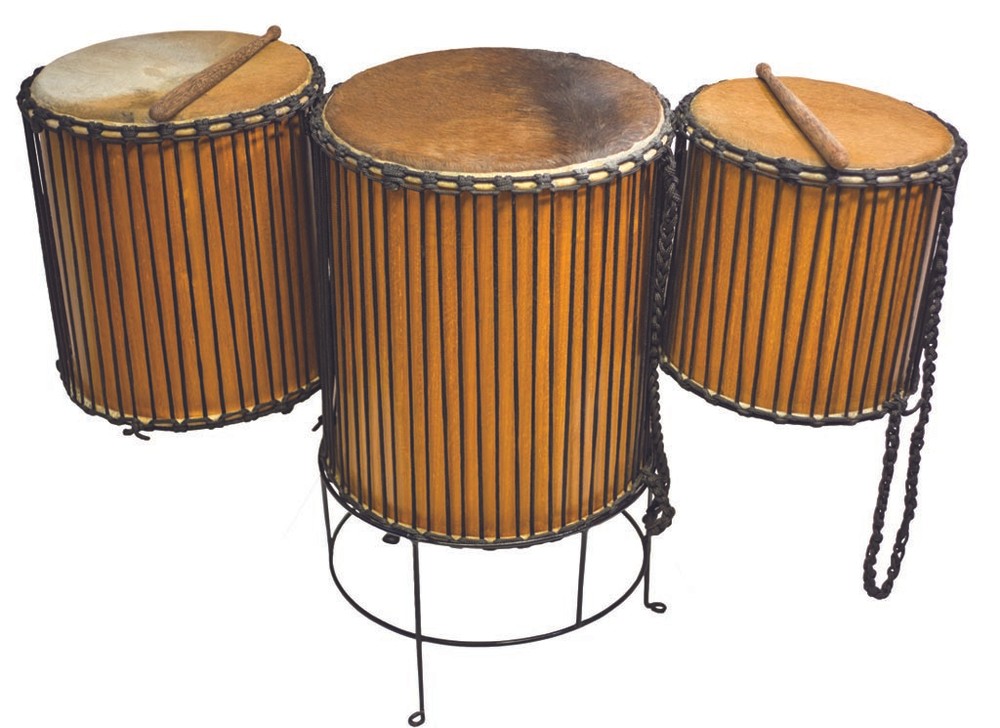 Metal stand for Doundoun Drum