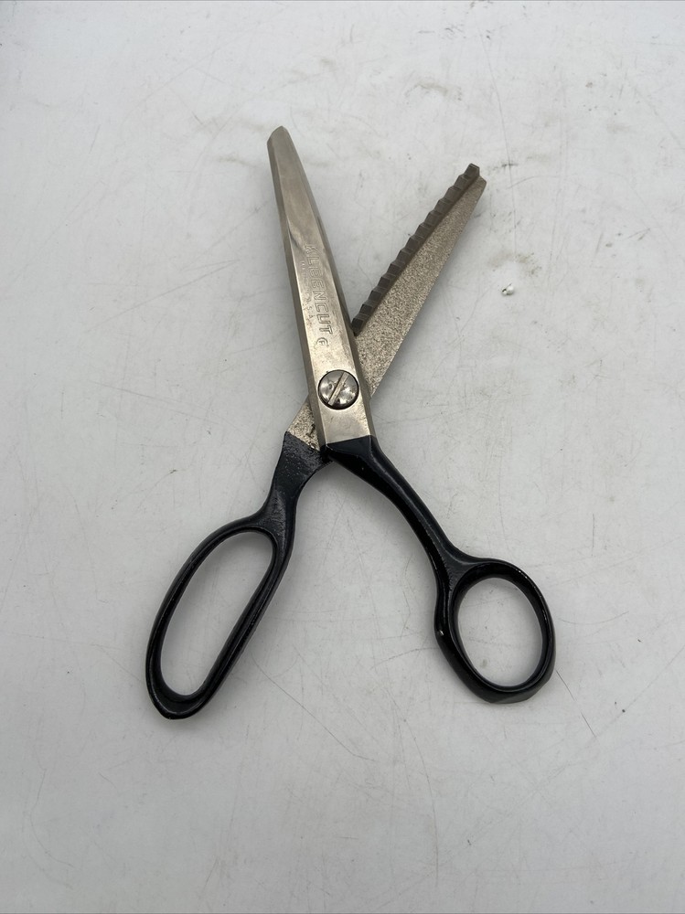 Kleencut Pinking Shears 389 Automatic Stop With Box