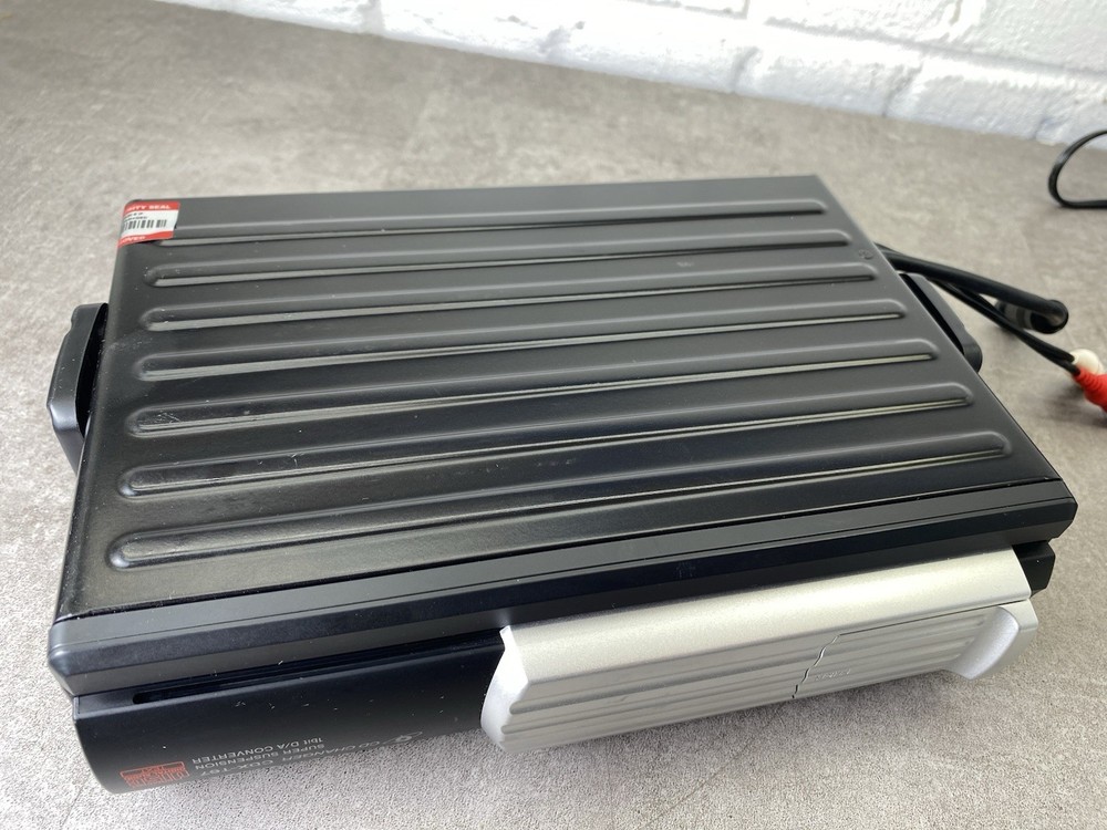 SONY CDX-T67 6 CD Disc Changer. Tested And Working
