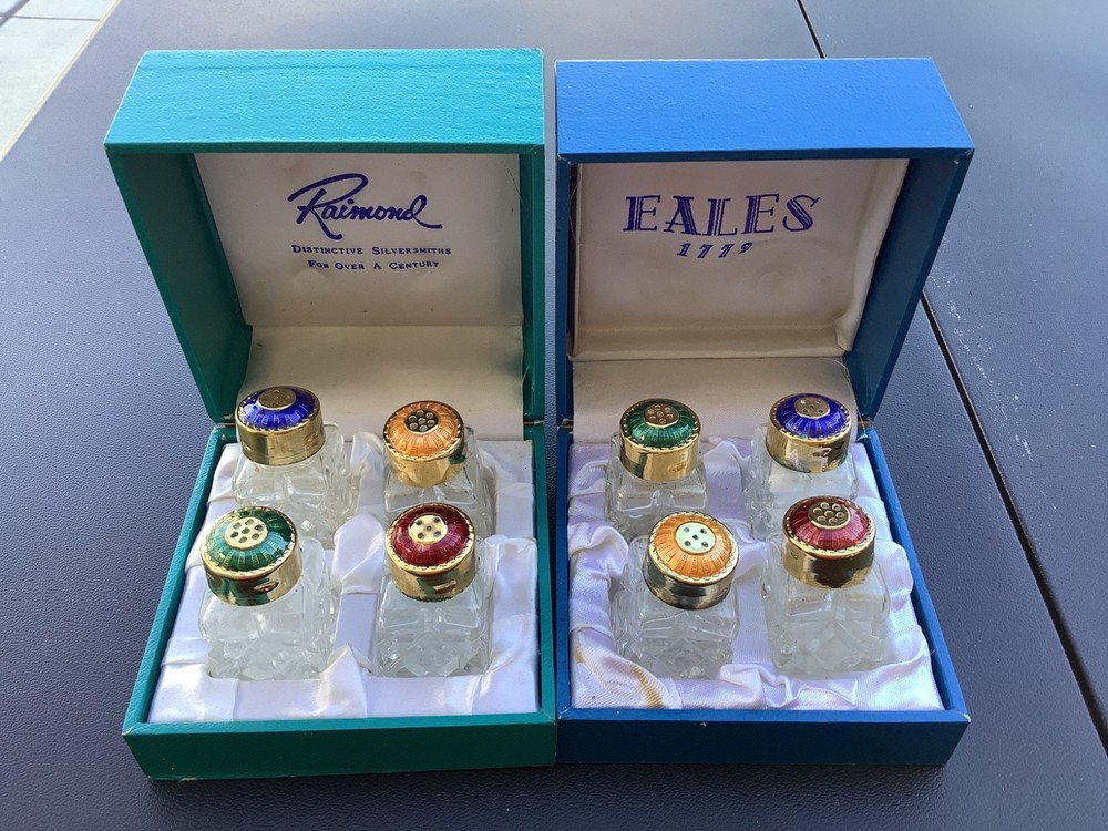 Vintage EALES & Raimond Salt & Pepper Shakers Enameled Lids Original Box Japan