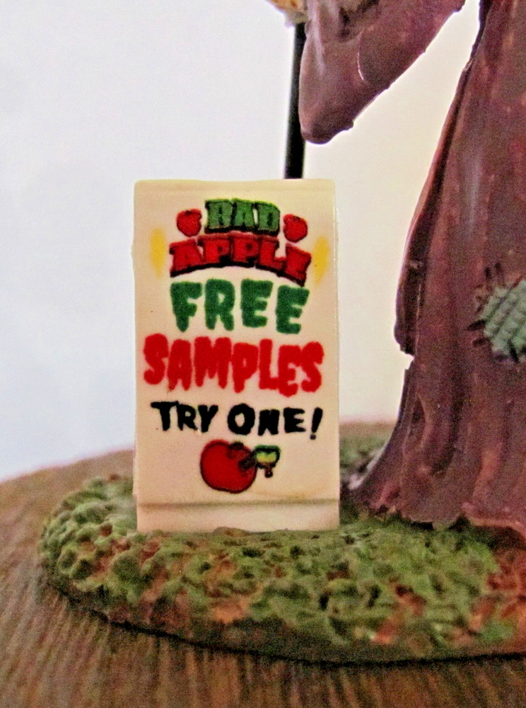 Lemax Spooky Town Figurine - Free Samples #12010 - Retired