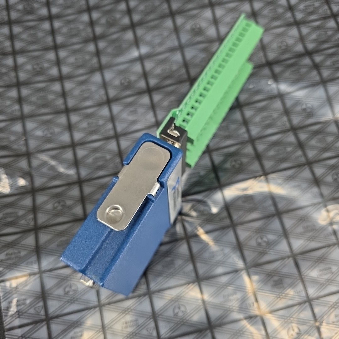 NI-9381 National Instruments C Series Multifunction I/O Module Tested DSUB 9381