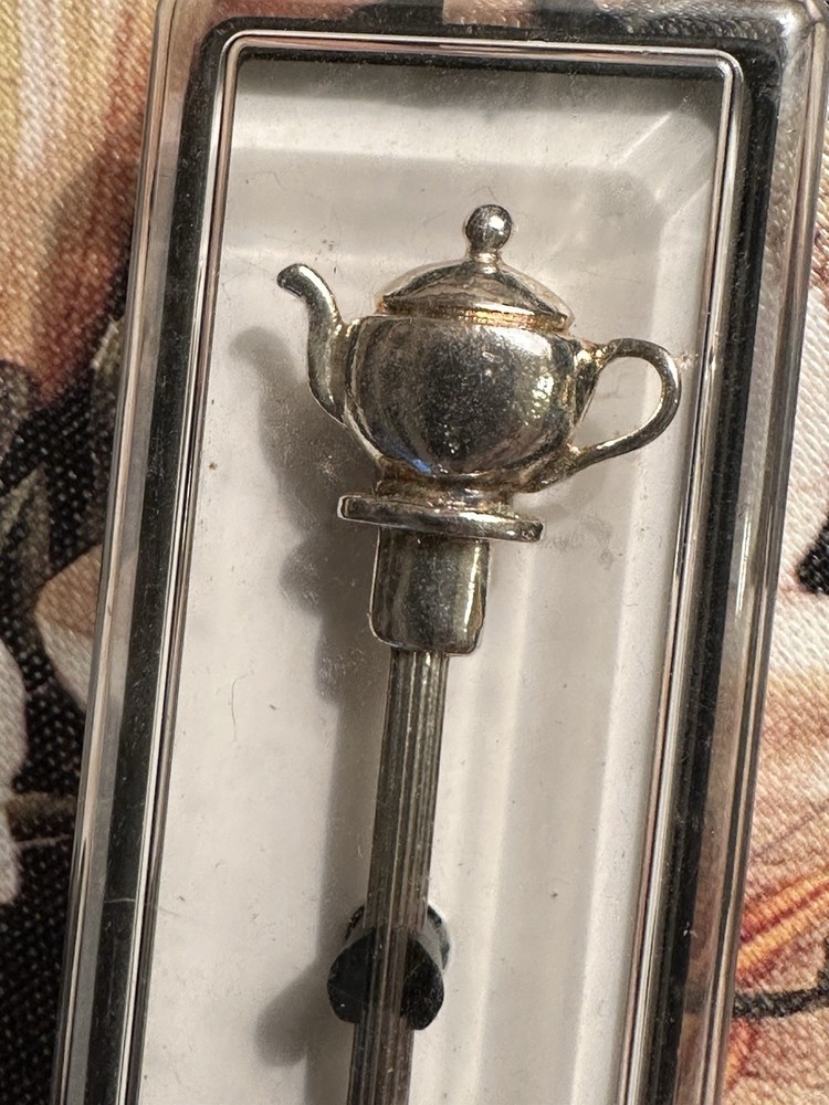 Charming 4.25”L Silver Plated TEA SPOON-w/Teapot On Top-Quality/Boxed-England-