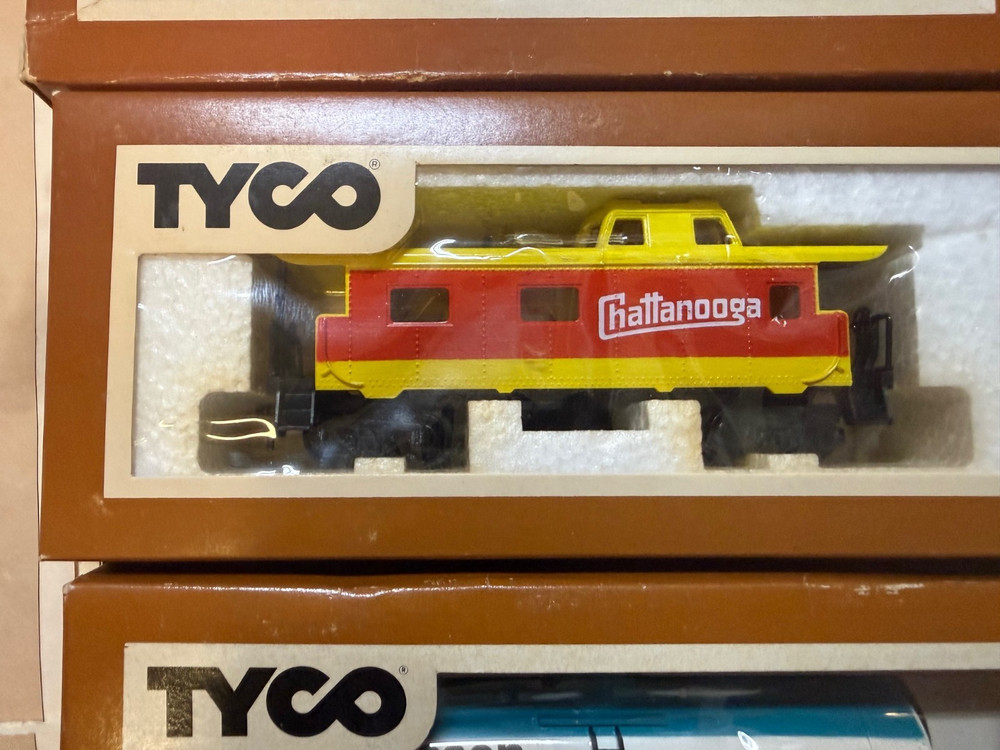 Vintage TYCO Train set - Please see pics