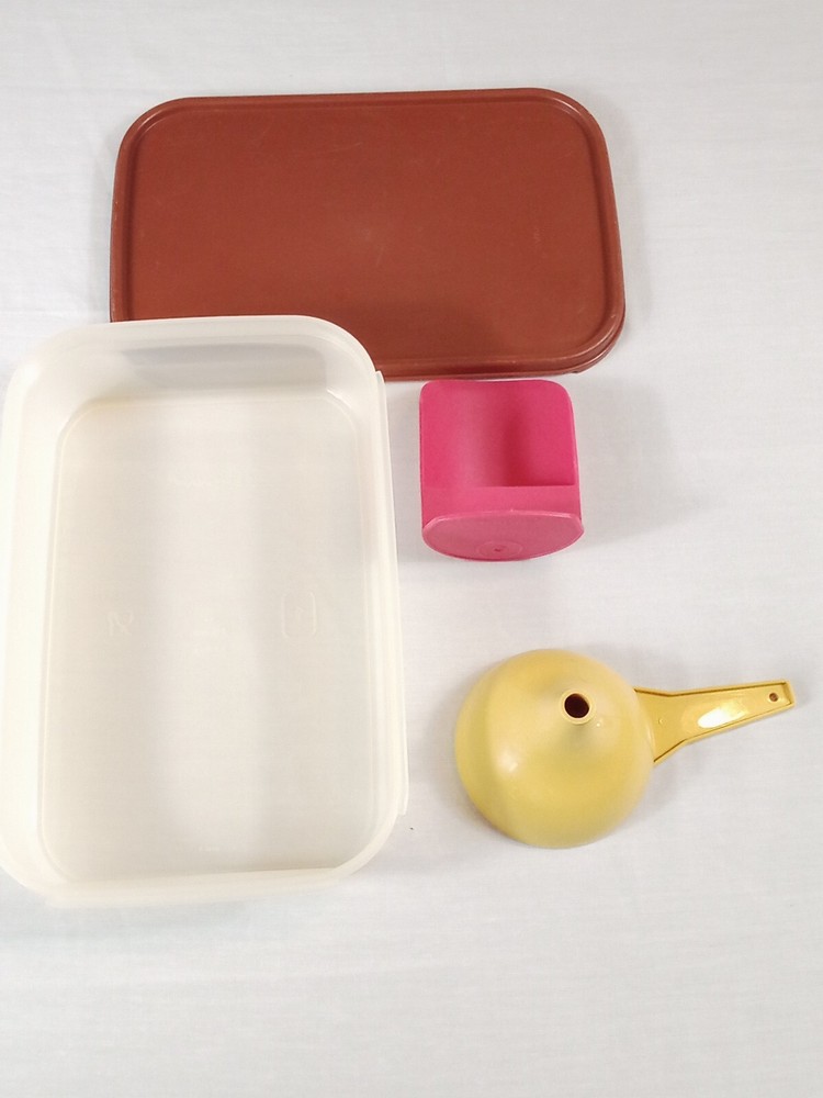 Tupperware Variety Funnel/Scoop/Bowl