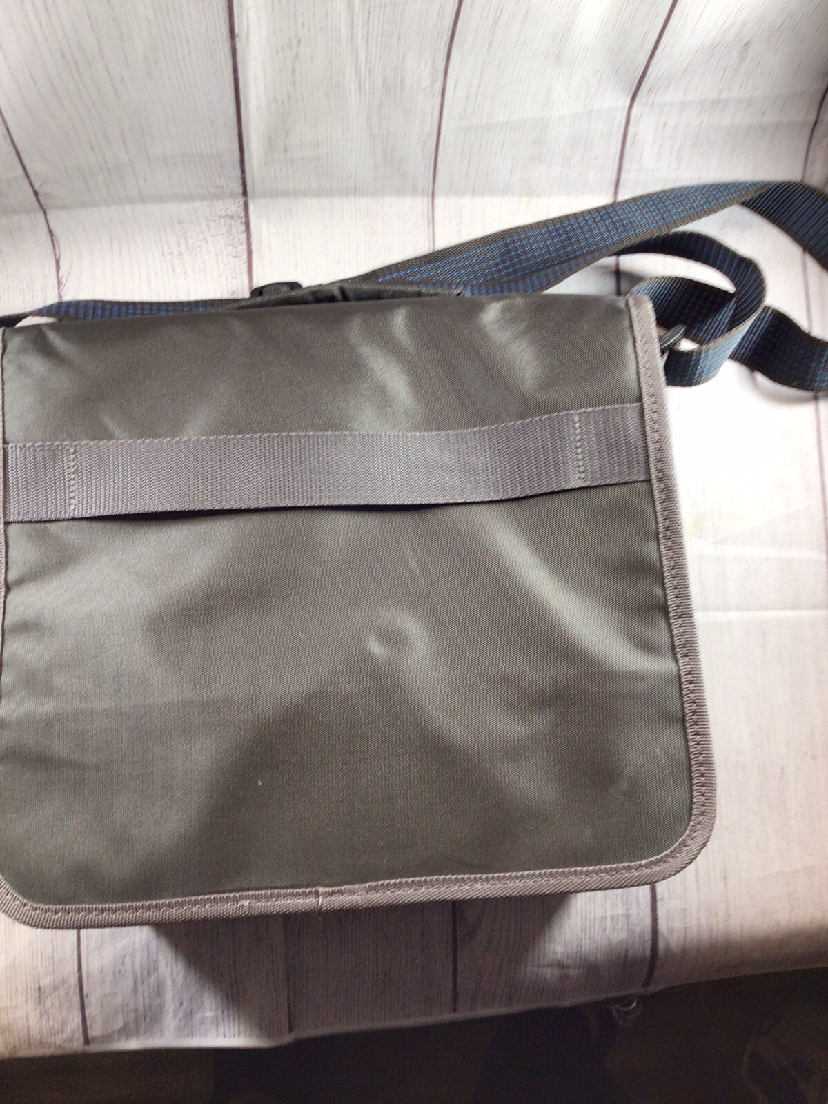 ResMed S10 CPAP Machine Padded Carrying Case/Travel Bag Gray (BAG ONLY)