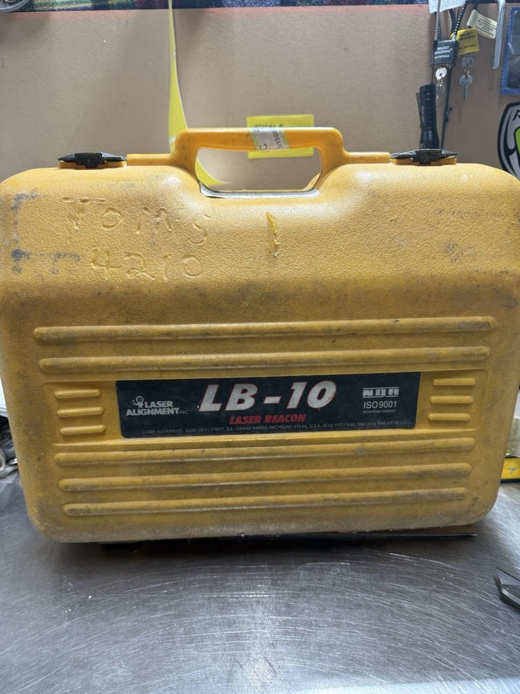 Genuine Laser Alignment Laser Beacon LB 10 Hard Padded Case Only Empty