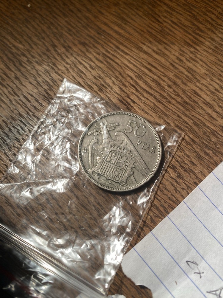 Rare Error 50PTAS Low Mintage Excellent Condition Side Engraving Error