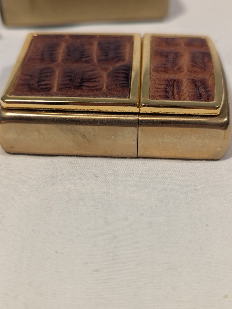 ZIPPO CROCODILE LEATHER BRASS LIGHTER 2001