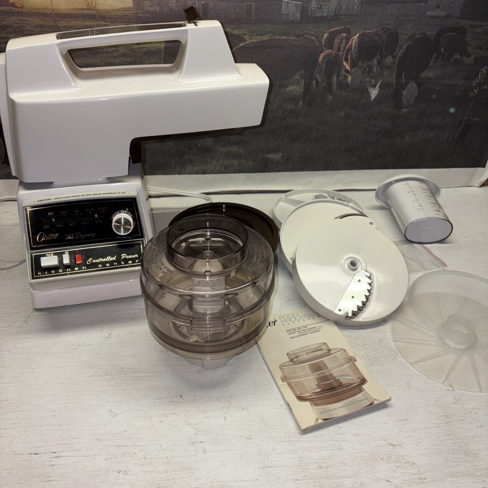 OSTER  KITCHEN CENTER REGENCY WHITE 12 SPEED W/ FOOD PROCESSOR ACCESSORIES