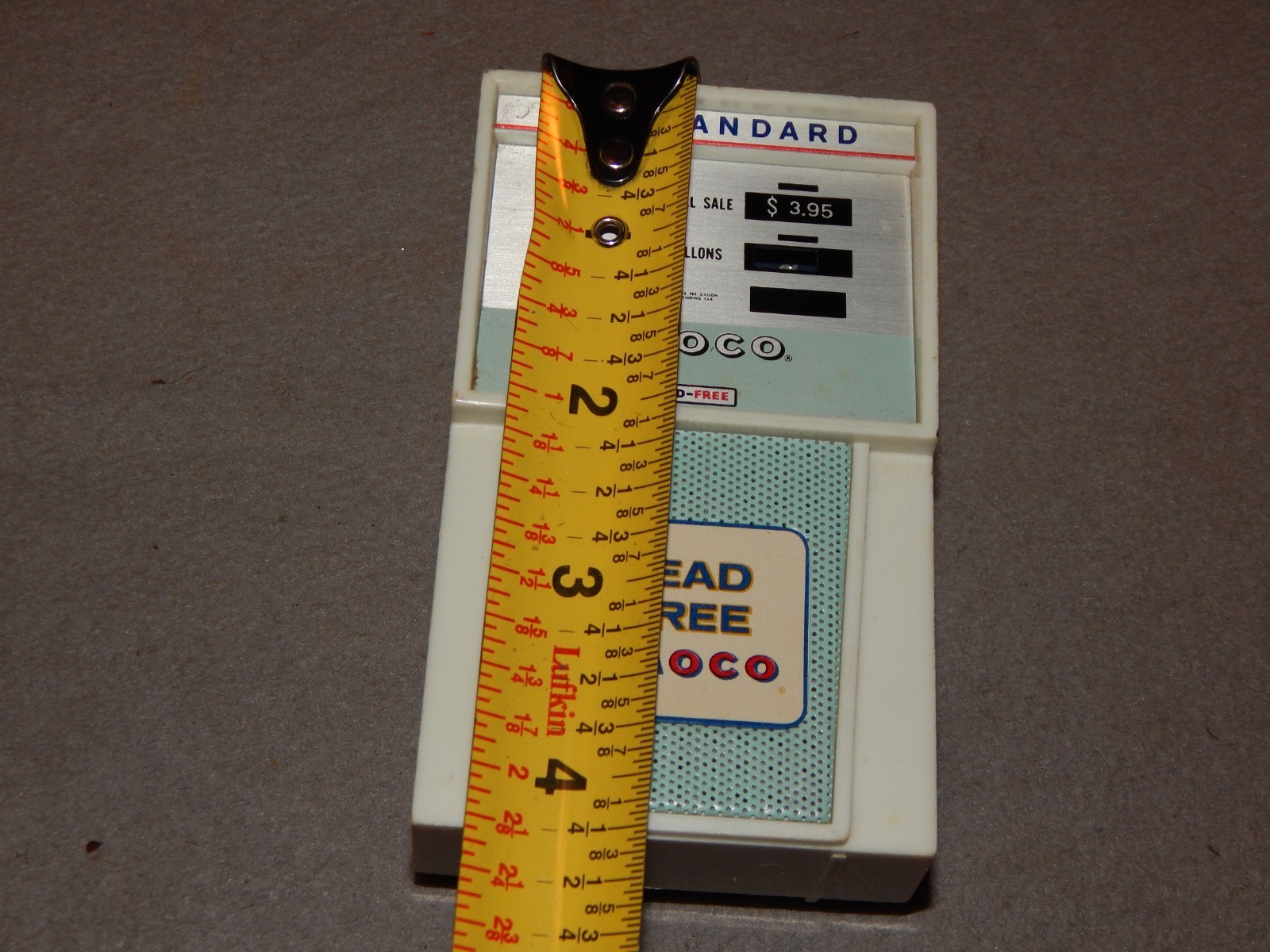 Vintage Standard Amoco Gas Pump AM Transistor Radio Parts Estate Find