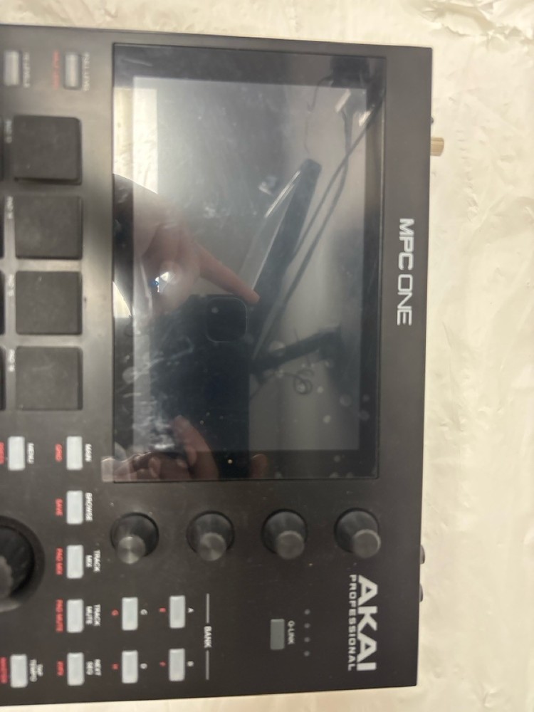 USED AKAI COMP RECORD MPC ONE (P23015874)