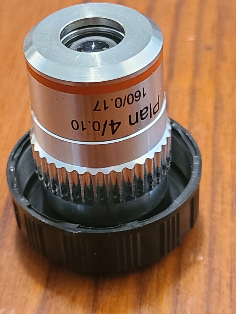 2 differ Leica Objective Microscope Lens Achro 4/.10 160/.17 and generic Plan 4x