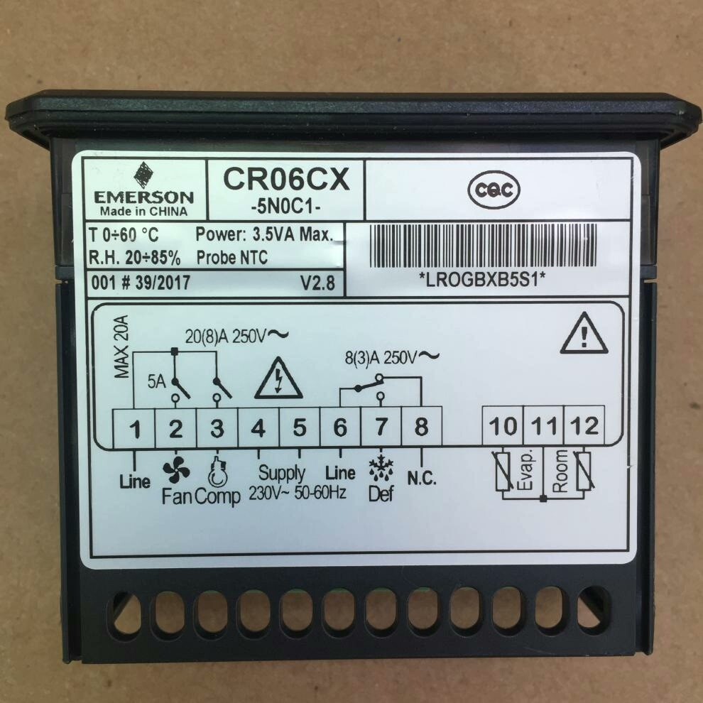 1PCS NEW CR06CX 5N0C1 temperature controller