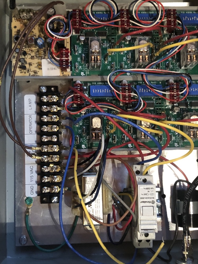 OVERHEAD DOOR Operator Division Door Control Systems A1210CHNF.