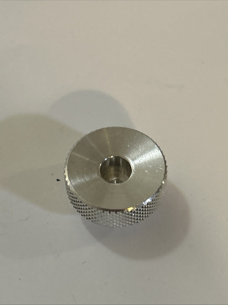 557046 Knob