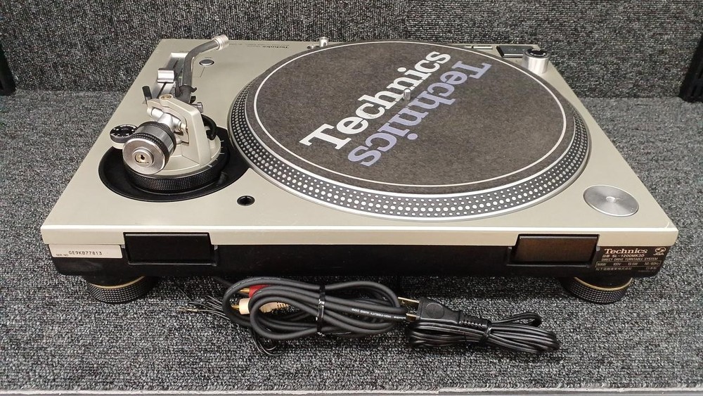 Technics SL-1200MK3D Direct Drive DJ Turntable Silver Quartz Tested Working
