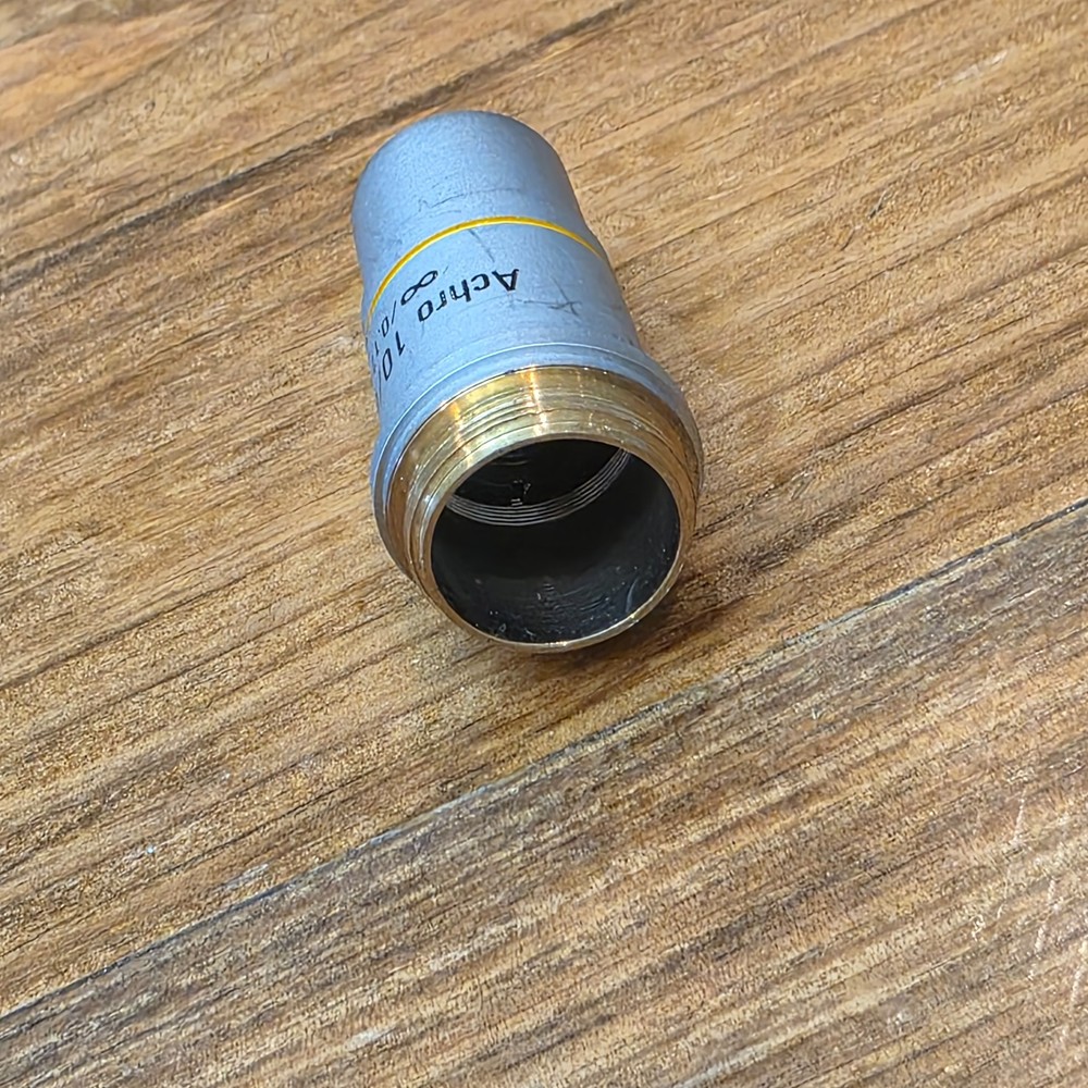 Leica 2000 ACHRO 439 Microscope Objective 10/0.25 ∞/0.17