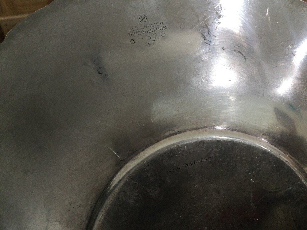 Made in Canada Old English Reproduction SP 520 - 47 etched scrolls 10''