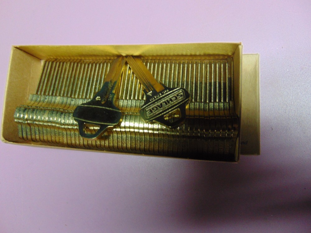 50  KEYS   EVEREST SCHLAGE C134  KEYS UNCUT    LOCKSMITH