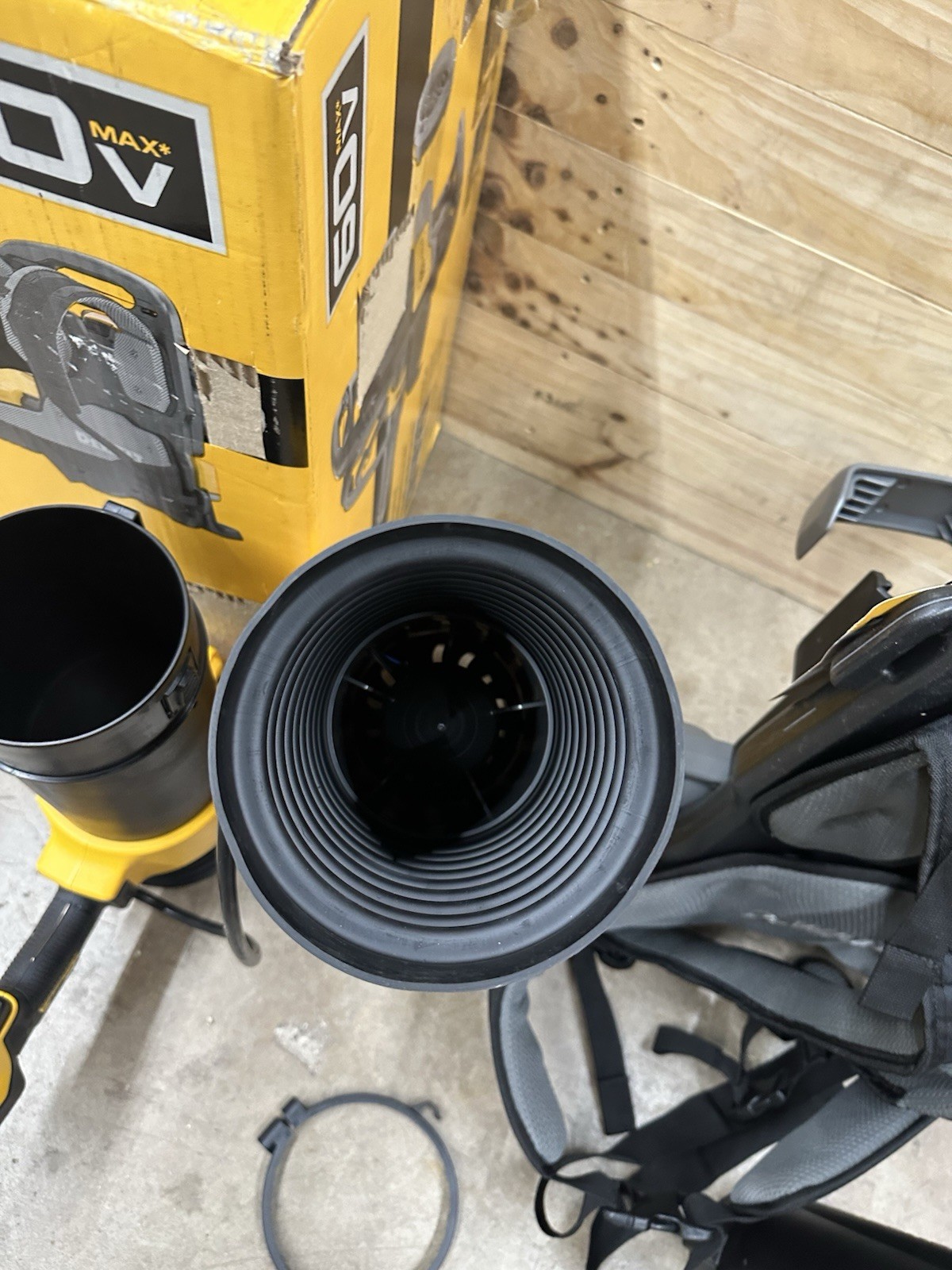 Dewalt DCBL570B 60V Flexvolt Max BackPack Blower (Tool Only) Open Box