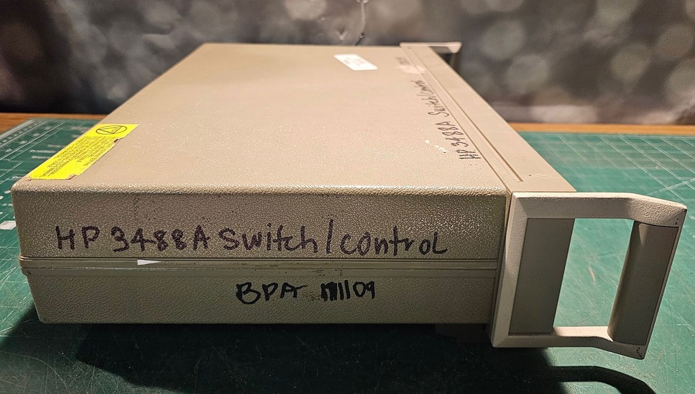 1990s HP 3488A HP-IB Programmable Switch/Control Unit - Passes Self Test
