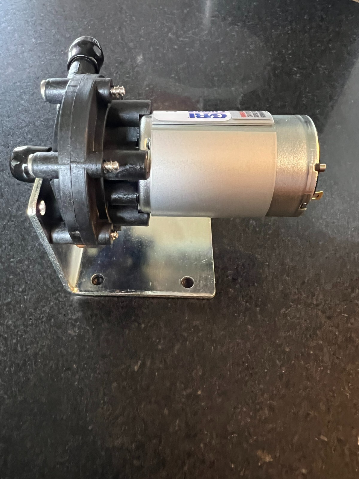 VersaSpa Classic Spray Tan solution pumps - New