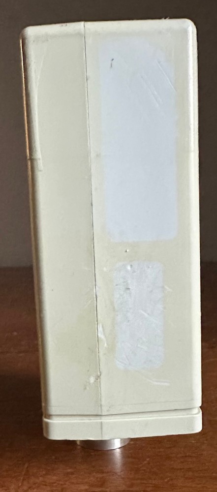 Lucas CEL Instruments Ltd. CEL-282 Acoustical Sound Level Calibrator