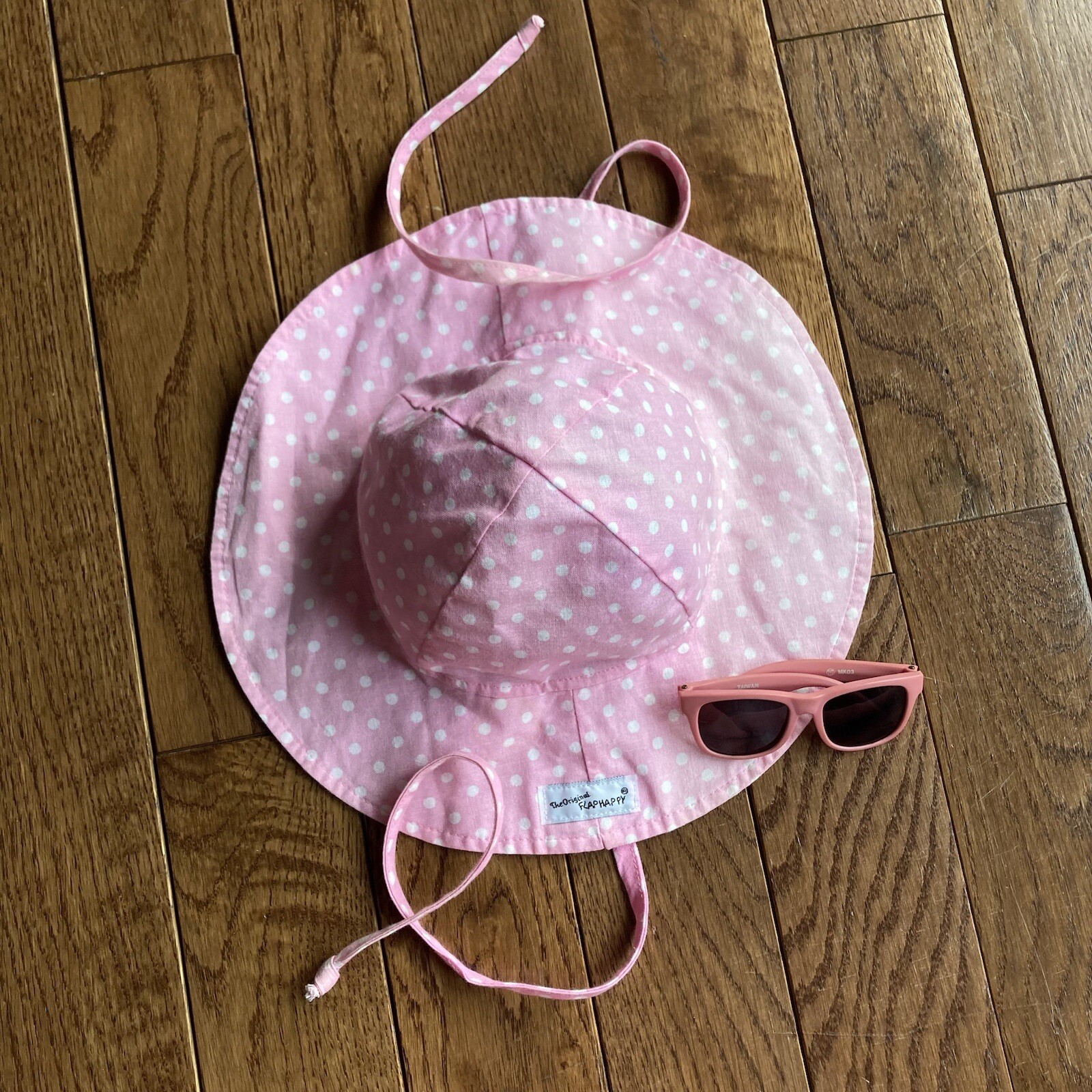 Flap Happy Baby Sun Hat Sunglasses Set 3 6 9 12 months Pink Beach Photography