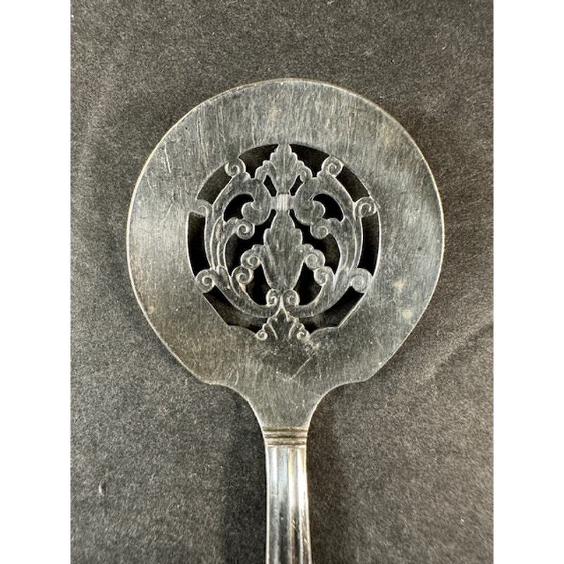 Community Coronation Bon Bon Spoon Solid 4 1/2"