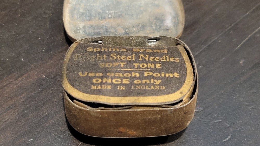 Vintage Gramophone phonograph needle tin Sphinx Empty