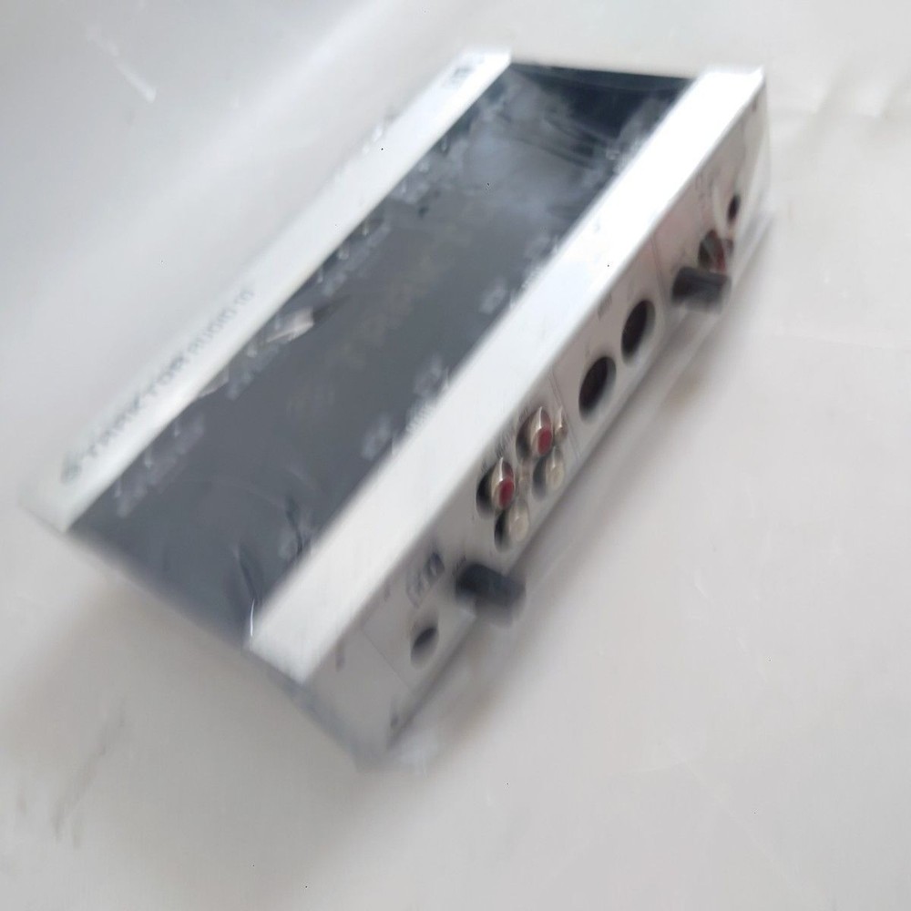 Native Instruments Traktor Audio 10 Good GP