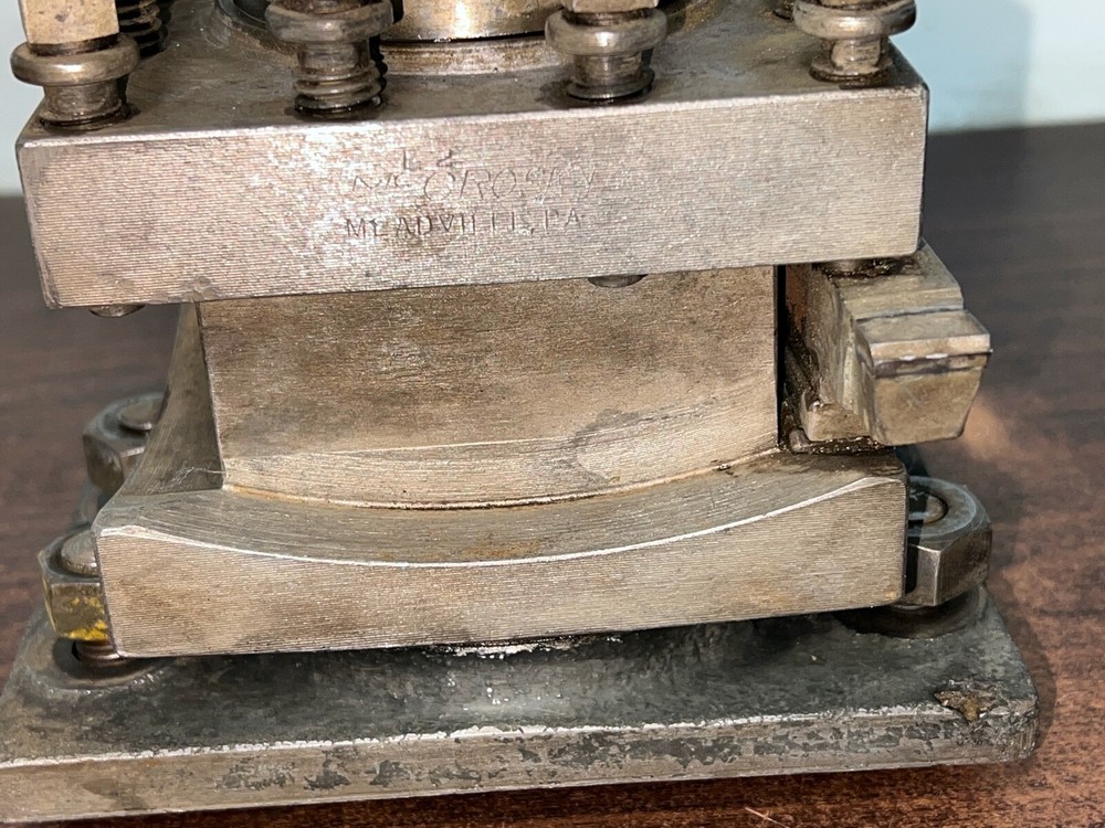 MCROSKY 4 WAY WEDGE TYPE TOOL POST