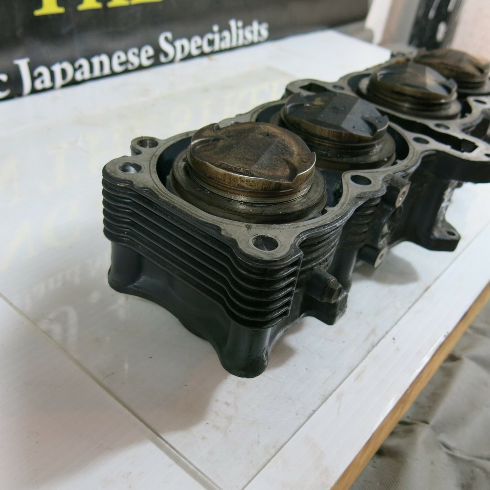 Suzuki RF600 #2 Barrels and Pistons