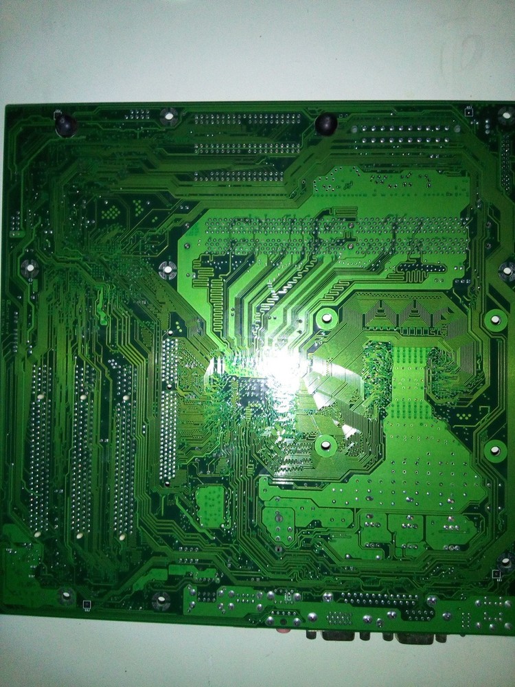 Dell E210882 Motherboard CN-0G1548 Does not include Processor or RAM