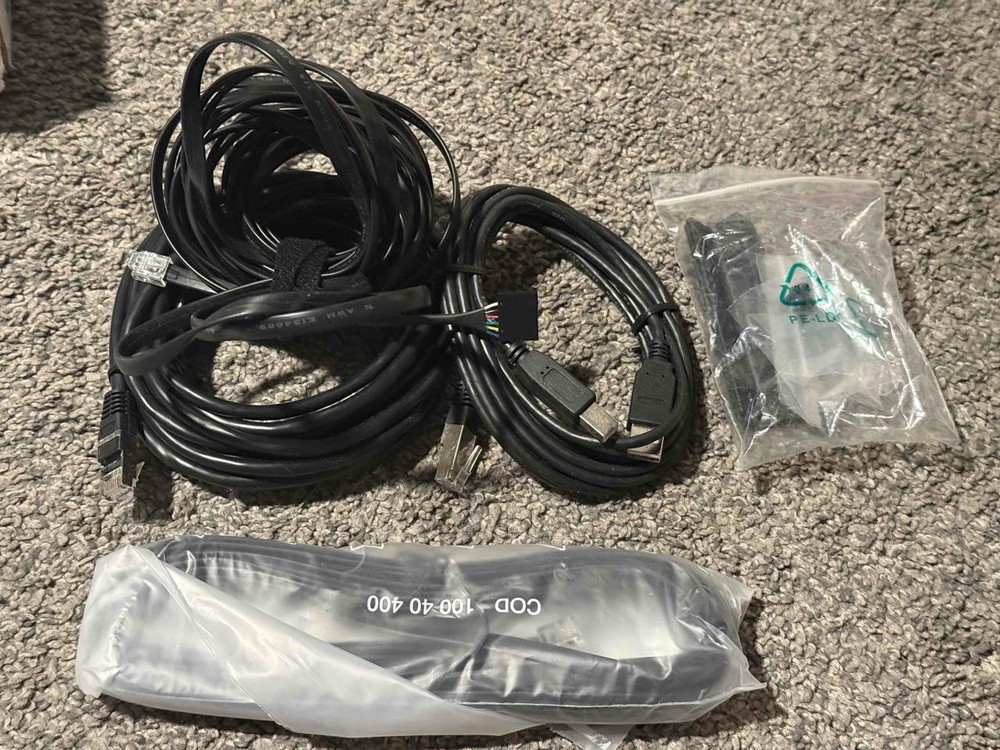 Audison Bit One Signal Interface Processor 8 Channel In Out One.1 w/ Box Cables
